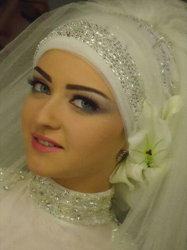 wedding hijab
